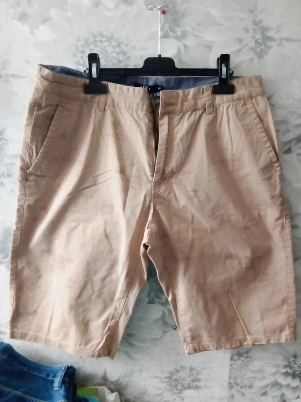 Short en jean fin marron clair " Tex" taille 42.